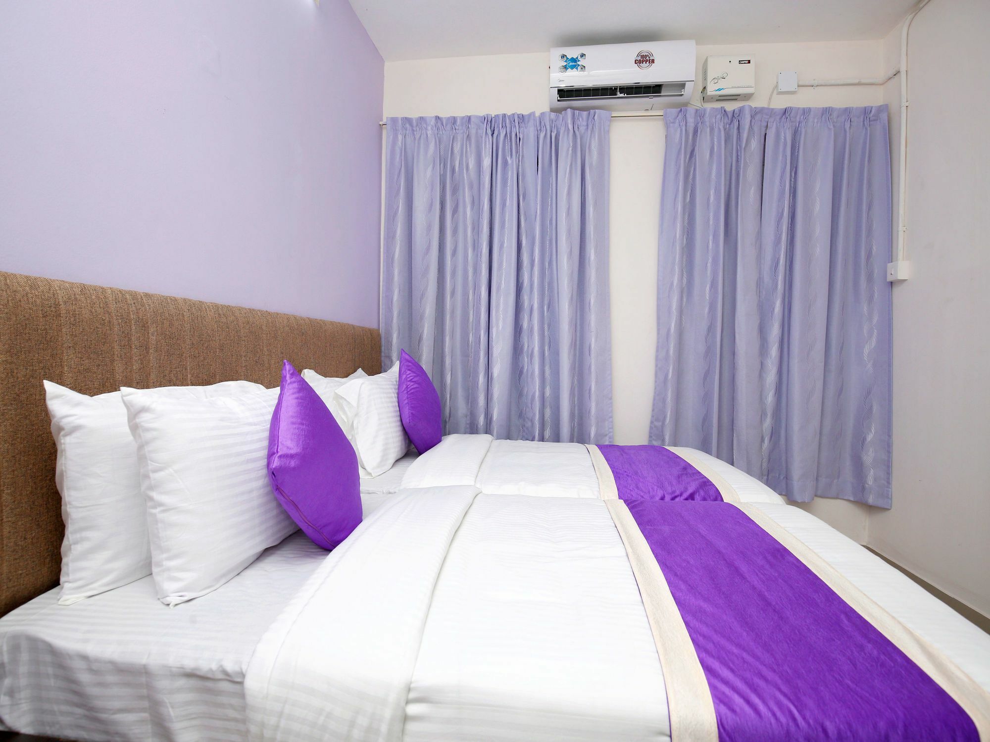Oyo 9797 Hotel Vbee Plaza تريفِندرم المظهر الخارجي الصورة