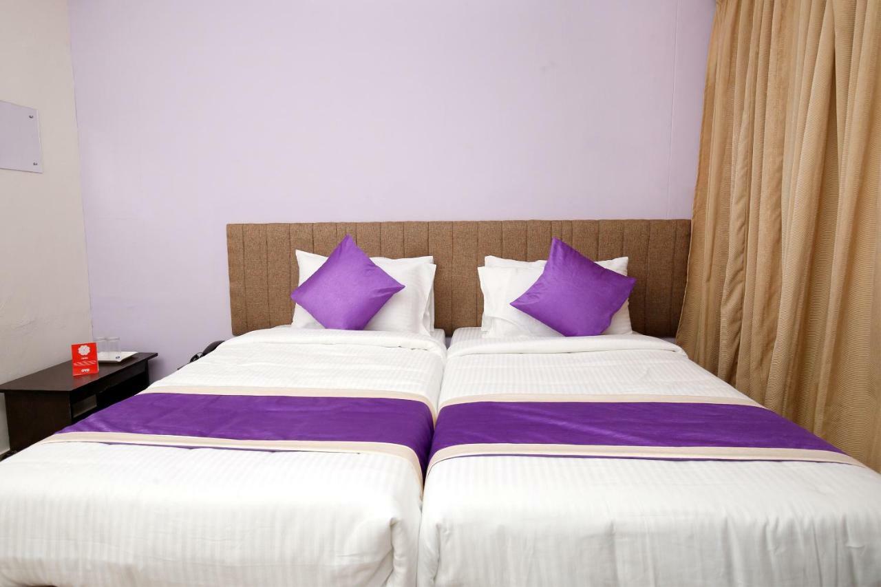 Oyo 9797 Hotel Vbee Plaza تريفِندرم المظهر الخارجي الصورة